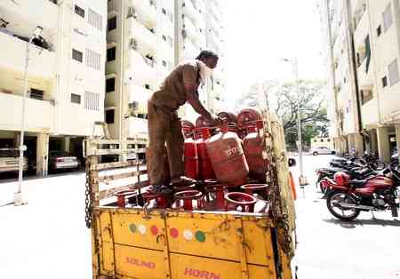 ‘Don’t panic’: Odisha govt reviews LPG and fuel supply chain​