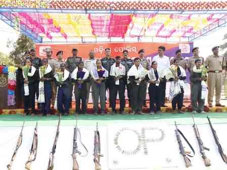 Major blow to Maoists as 10 cadres lay down arms in Odisha's Kandhamal 