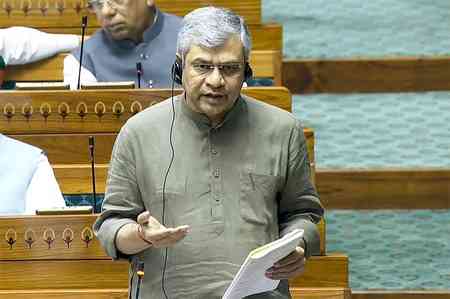 Railways deploying AI-based inspection systems, drones, other technologies: Ashwini Vaishnaw