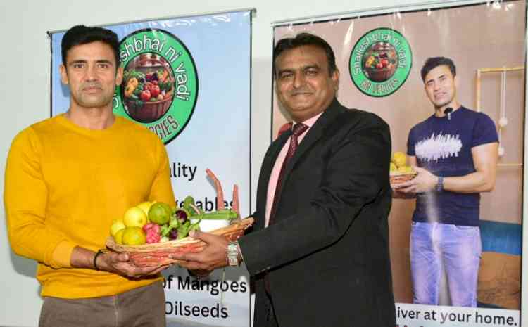 Sangram Singh Joins the Organic Mission: ‘Gir Veggies’ Brand Launched in Mumbai 