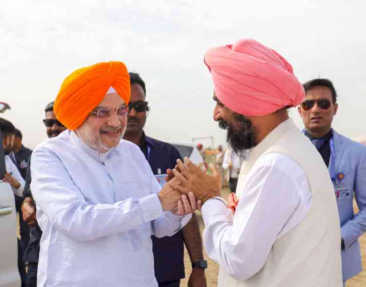 Baliawal Extends Warm Welcome to Amit Shah on His Arrival in Moga