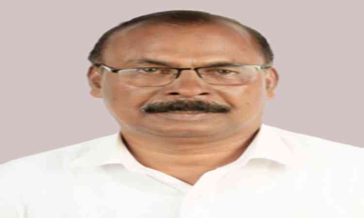 Denied party ticket, Kerala CPI MLA C.C. Mukundan joins BJP