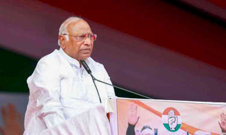 Kharge expresses grief over Cuttack hospital fire, urges Congress workers to assist victims