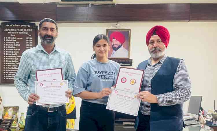 Lyallpur Khalsa College Red Ribbon Club felicitated by Youth Services, Punjab