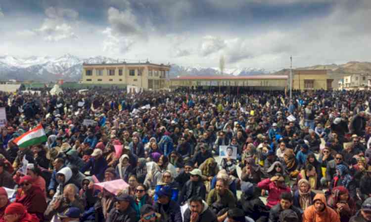 Rally in Leh, complete shutdown in Kargil, demanding statehood for Ladakh