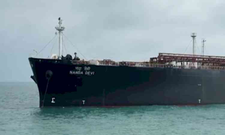 Indian‑flagged LPG tanker 'Nanda Devi' arrives at Gujarat's Vadinar Port
