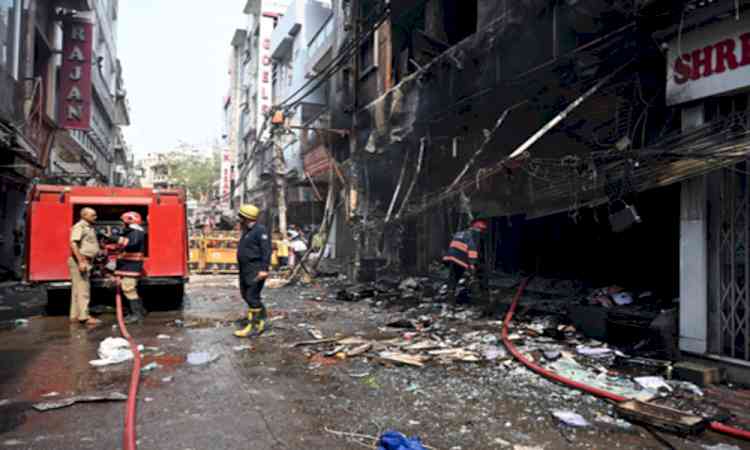 Palam fire: Delhi govt announces Rs 10 lakh compensation for kin of deceased
