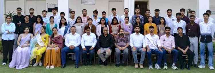 रुद्राक्षी, खुशबू, मनजीत एवं जसवंत चुने गए बेस्ट एनसीसी कैडेट्स