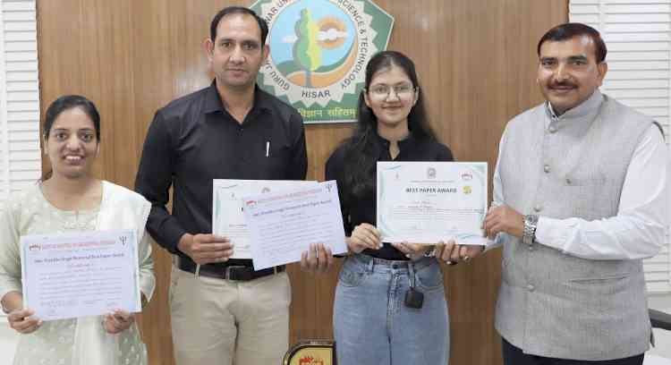 अंतरराष्ट्रीय सम्मेलन में जीजेयू के शोधकर्ताओं को मिला बेस्ट पेपर पुरस्कार