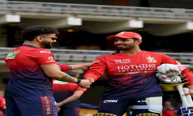 IPL 2026: Virat Kohli asks RCB teammates about challenges ahead as they defend title