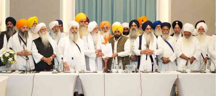 Bhagwant Mann Govt's Zero tolerance on ‘beadbi’: AAP Govt to amend anti-sacrilege law with strictest punishments in special Vidhan Sabha session on April 13