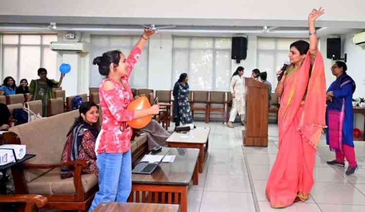 मनोविज्ञान विभाग तथा हैप्पीट्यूड लैबोरेट्री के संयुक्त तत्वावधान में मनाया इंटरनेशनल डे ऑफ़ हैप्पीनेस