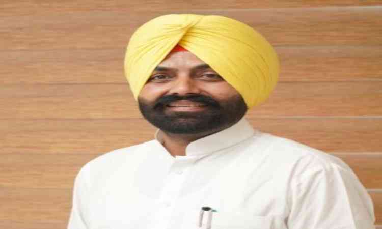 FIR filed against Punjab ex-minister Bhullar after govt official commits suicide