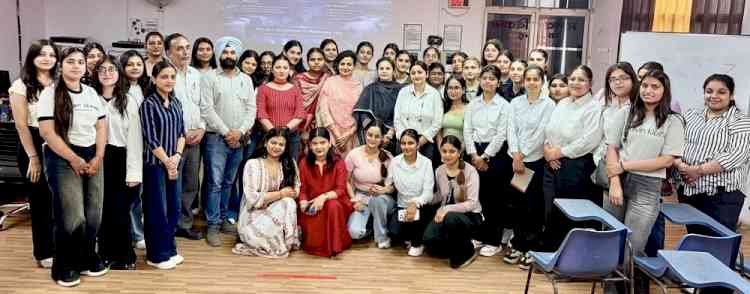 KMV’s MBA Students gain Industrial Exposure during an Educational Tour 