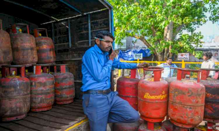 Domestic LPG supply remains normal, panic bookings dip: Govt
