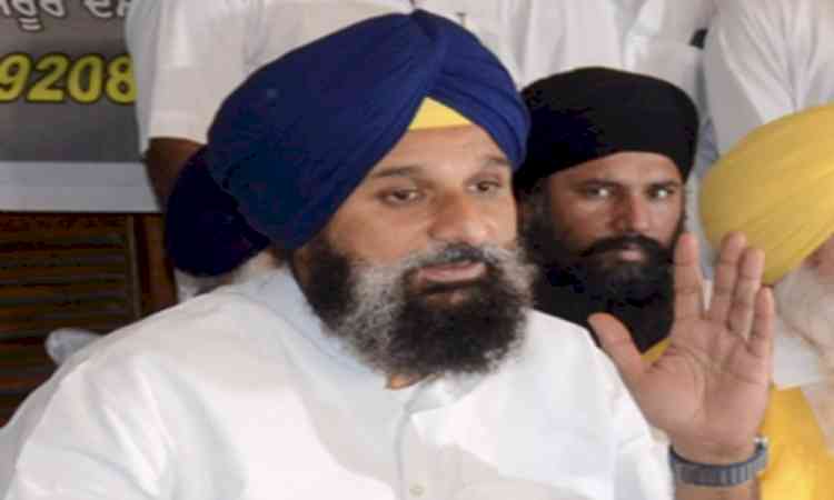 Akali Dal questions Punjab Congress on CBI probe demand into official’s suicide