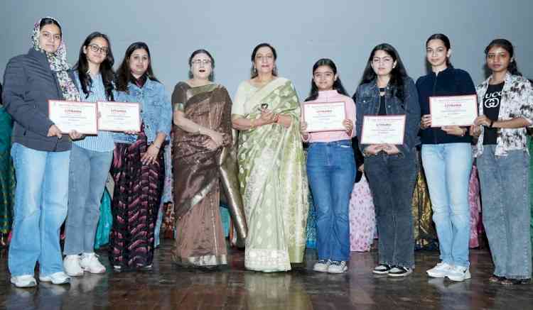KMV organizes Vibrant Poetry Recitation Program Celebrating Literary Classics