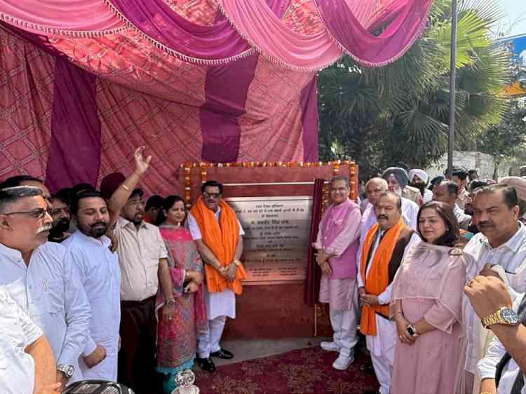 Punjab urban roads overhaul gathers pace with a spend of Rs 1000 cr through end April; Cabinet Minister Sanjeev Arora inaugurates ₹8.59 crore projects in Ludhiana