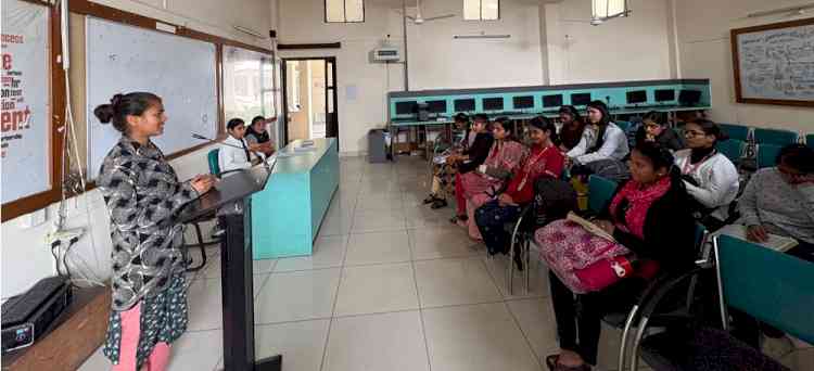 PCM SD College for Women holds Class Seminar for Students