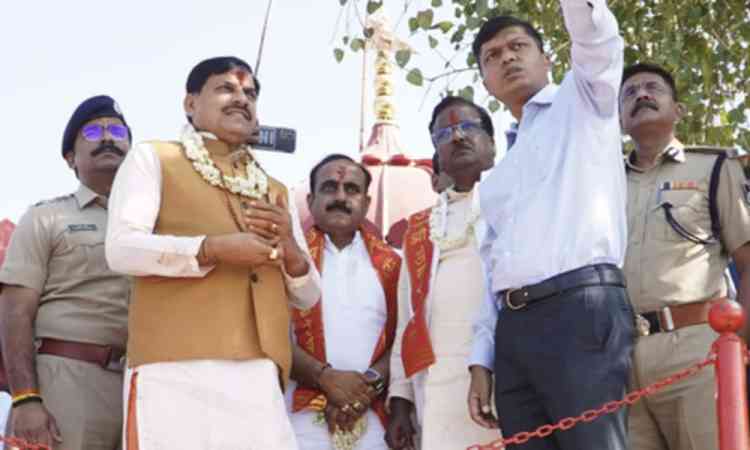 MP CM inaugurates Hanuman Lok, says govt moving from Sankalp to Siddhi