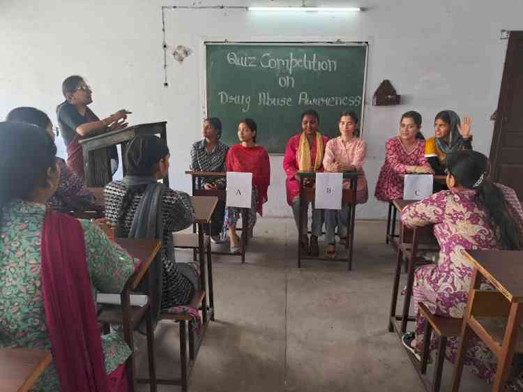PCM S.D. College for Women Organises Quiz Competition on Drug Abuse Awareness