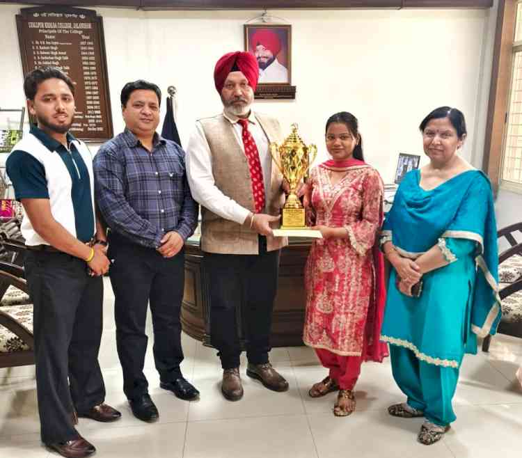 Lyalpur Khalsa College Student wins first place in Folk Song
