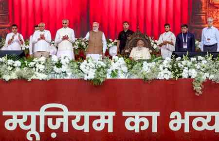 Strengthened roads and railways will bring investments: PM Modi in Gujarat