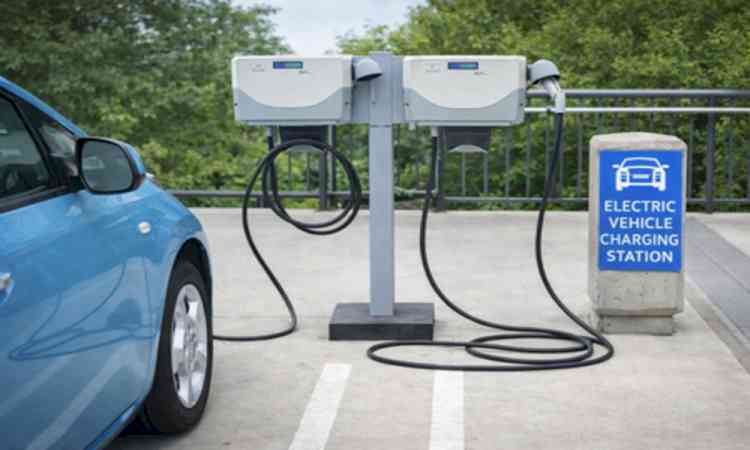 EV charging hub unveiled at Anand Vihar Namo Bharat Station, 10 vehicles can be charged simultaneously