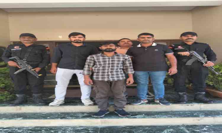 Gujarat: Pakistani gangster Shehzad Bhatti's associate held in Punjab grenade case