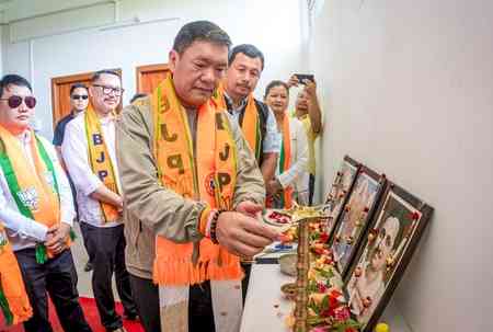 Arunachal CM welcomes CBI probe; Congress seeks Pema Khandu’s resignation