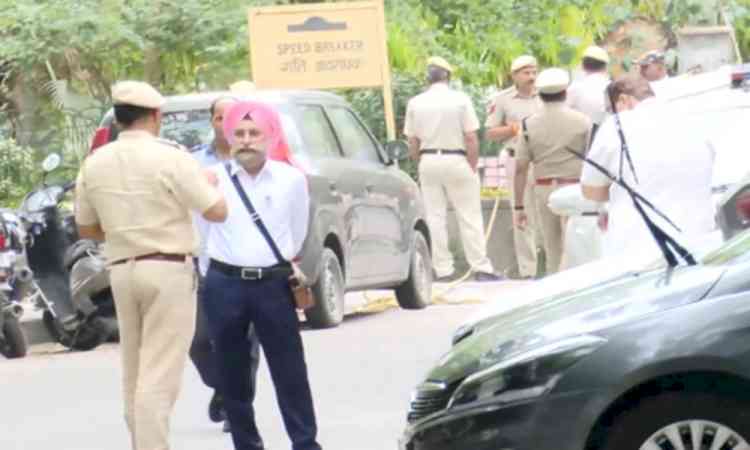 CM Sarma's wife passport case: Assam Police at Cong leader Pawan Khera's Delhi residence