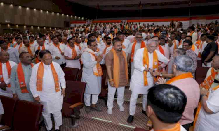 Gujarat: BJP begins meeting to finalise candidates for local polls