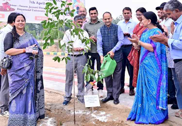 विश्व स्वास्थ्य दिवस पर एमडीयू में पौधारोपण कार्यक्रम