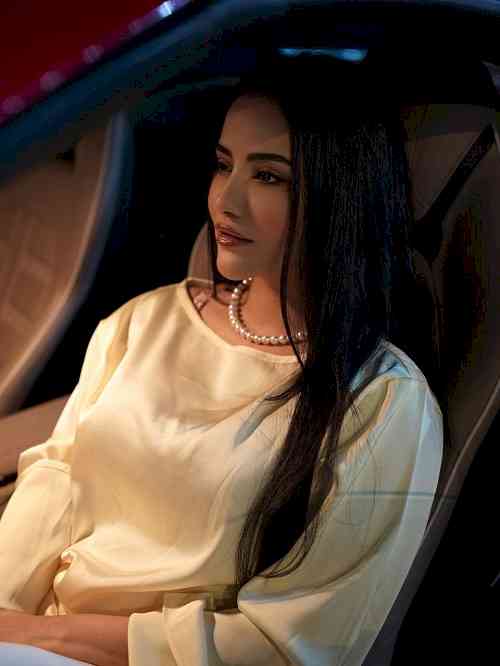 Breaking Language Barriers: Tia Bajpai’s Global Rise with ‘Love Mafia’