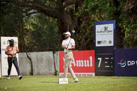 Andhra Open Golf: Khalin Joshi surges ahead on day two 