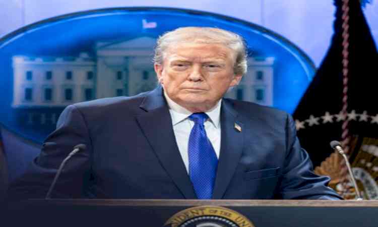 Trump warns Iran over Hormuz shipping