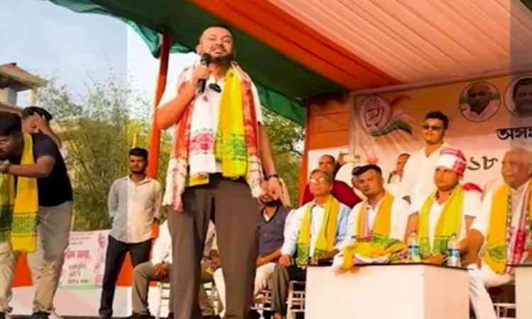 'Gujaratis as ghuspaithiyas': Cong leader stokes fresh row after Kharge’s 'illiterates' jibe