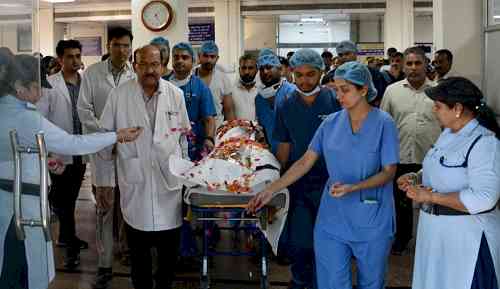 पीजीआईएमएस के इतिहास में पहली बार ब्रेन डेड होने पर सभी अंग हुए दान: कुलपति डॉ एच.के.अग्रवाल 