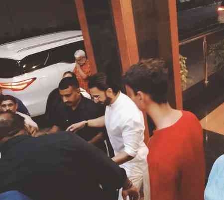 Ranveer Singh offers tribute to RSS founder Hedgewar, meets Mohan Bhagwat