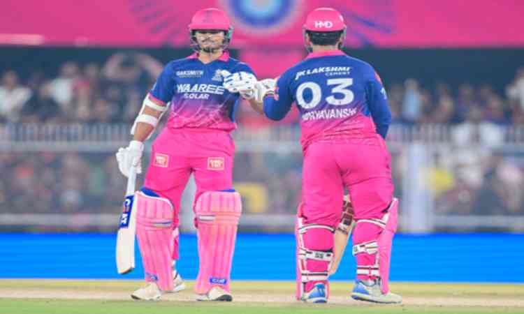 'Integrity of the sport is crucial': Lalit Modi on RR manager using phone controversy