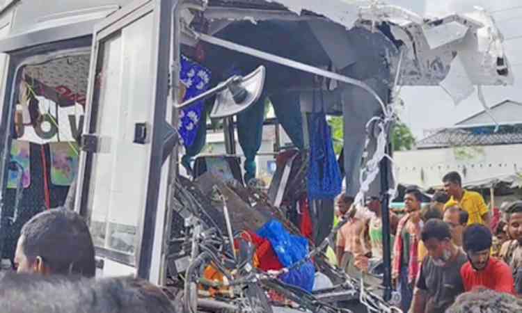 Alwar: Three killed, 33 injured in bus-truck collision on Delhi-Mumbai Expressway
