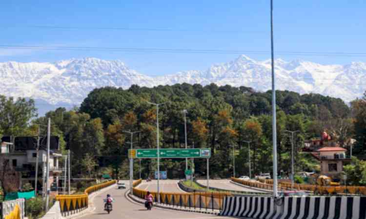 Govt notifies new rules on fees for overloaded vehicles on national highways