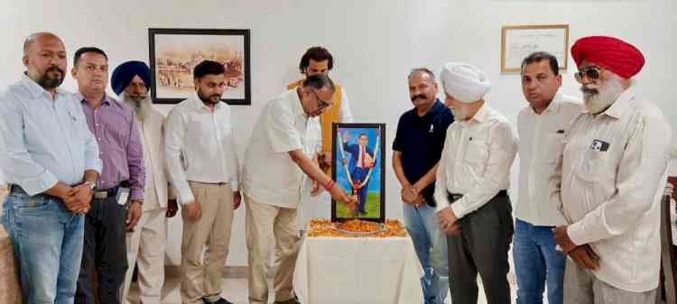 Congress leaders pays tribute to Dr. B.R. Ambedkar