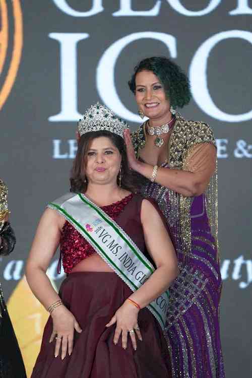 Komal Anand Crowned VG Miss India Global Icon 2026