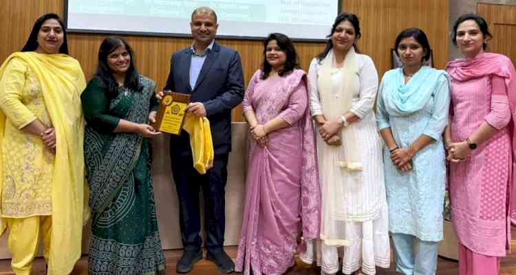 साहित्यिक शोध के आलोचनात्मक सिद्धांत और पद्धतियां विषय पर विस्तार व्याख्यान