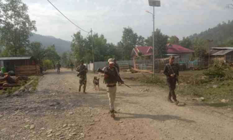 Manipur: Mob violence after drug seizure operation; 18 injured, vehicles torched