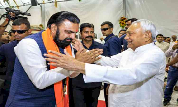 'Confident that under your leadership, Bihar will develop even more rapidly': Nitish Kumar to CM Samrat Choudhary