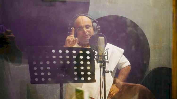 Divine Devotion Resonates in “Bolo Radhe Radhe”