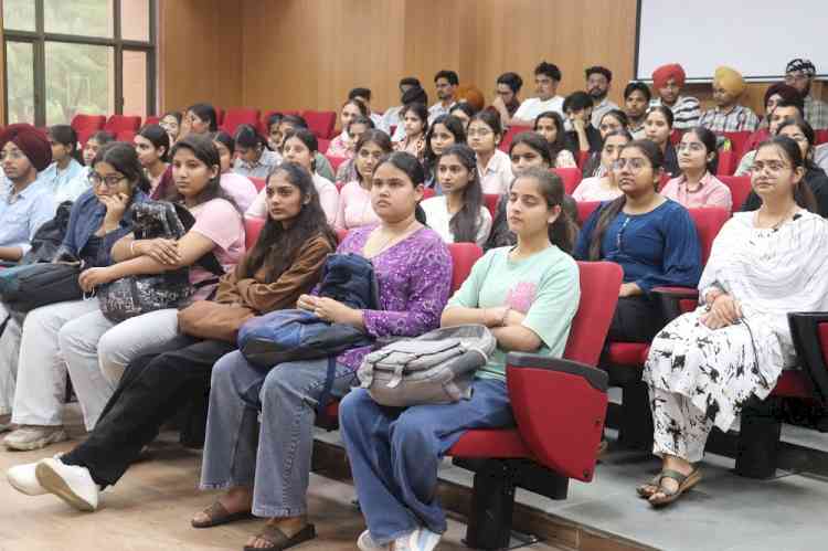IKG PTU Empowers Students with Expert Talks on Emotional Intelligence and AI-Driven Leadership