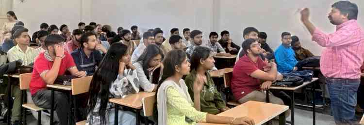 इंटर्नशिप जागरूकता पर विस्तार व्याख्यान आयोजित